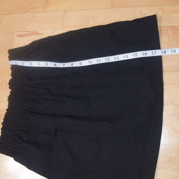 J. CREW Women's Sz 4 Solid Black Sidewalk Skirt - Wool Blend - EXCELLENT - Picture 3 of 7